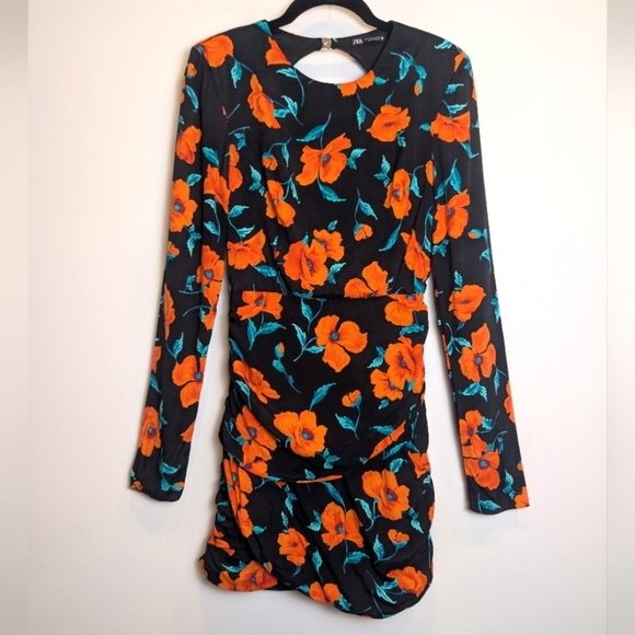 Zara Dresses & Skirts - Zara Black Orange Floral Open Back Mini Dress Long Sleeve Date Night Size Small